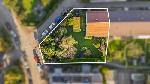 Foto - Haus zum Kaufen in Kirchheim unter Teck 699.000,00 € 194.45 m²