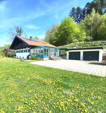 Foto - Haus zum Kaufen in Gmund a. Tegernsee 3.850.000,00 € 241 m²