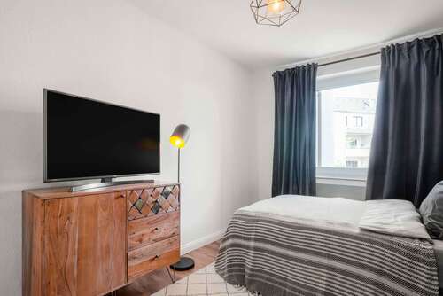 Foto - WG-Zimmer in Düsseldorf 700,00 € 12 m²