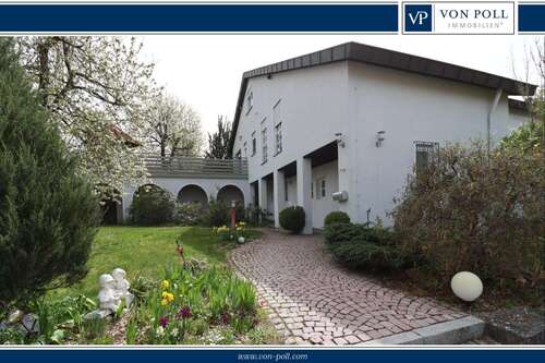Foto - Haus zum Kaufen in Aurach 459.000,00 € 300 m²