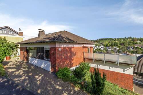 Foto - Haus zum Kaufen in Wachtberg 595.000,00 € 206 m²