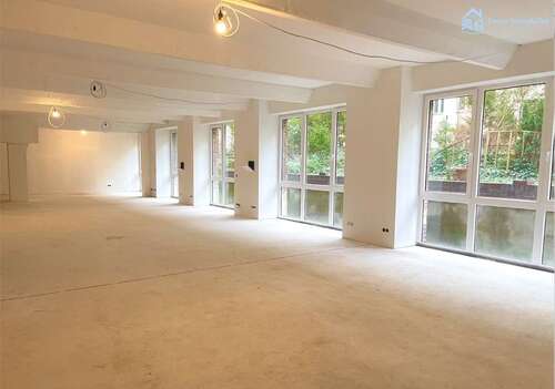 Foto - Einzelhandel in Berlin 2.160,00 € 180 m²