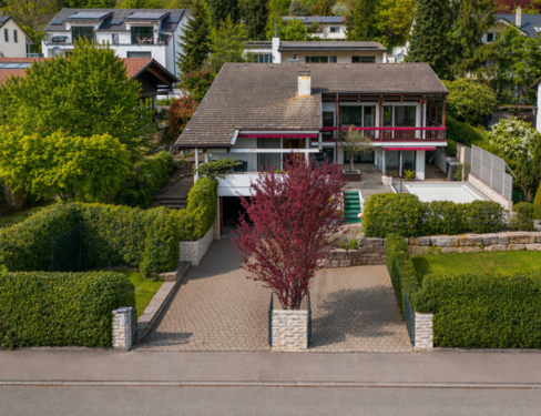 Foto - Haus zum Kaufen in Singen 669.000,00 € 203.93 m²