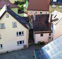 Haus zum Kaufen in Wilhermsdorf 244.000,00 € 193 m²