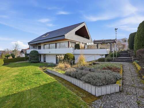 Foto - Haus zum Kaufen in Biberach 895.000,00 € 250 m²