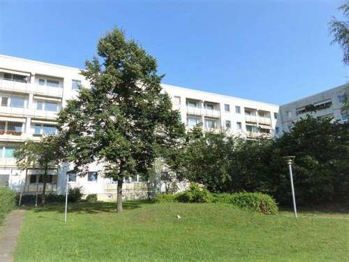 Foto - Wohnung zum Mieten in Schwerin 366,00 € 58.14 m²