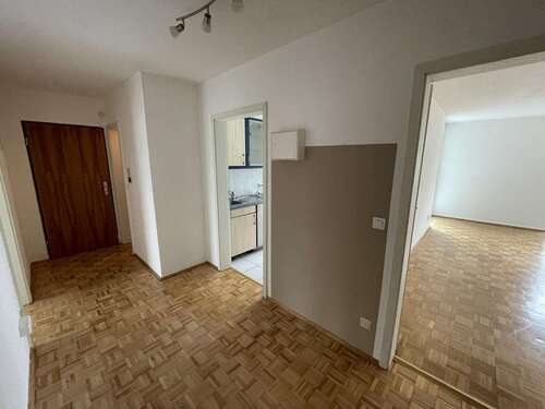 Foto - Wohnung zum Mieten in Landshut 850,00 € 71 m²