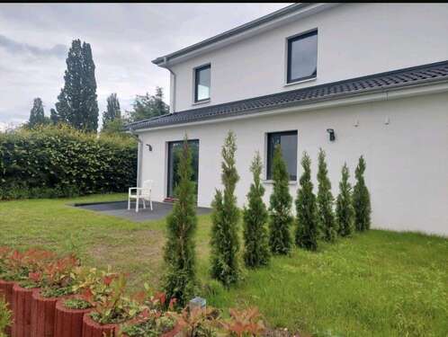 Foto - Haus zum Mieten in Pinneberg 2.550,00 € 140 m²