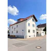 Haus zum Kaufen in Rüsselsheim am Main 690.000,00 € 240.32 m²