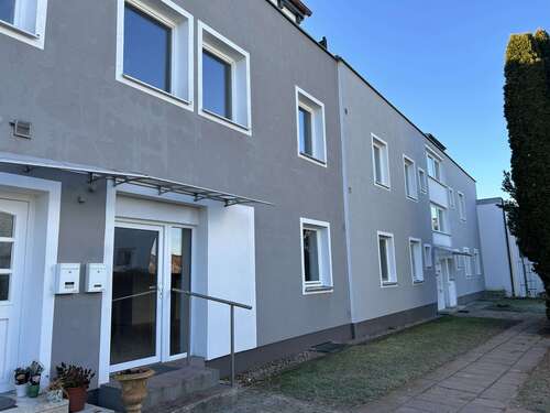Foto - Einzelhandel in Laufen 590,00 € 65 m²