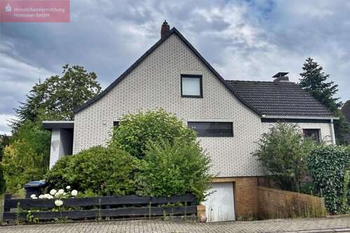 Foto - Haus zum Kaufen in Burgdorf 200.000,00 € 201 m²