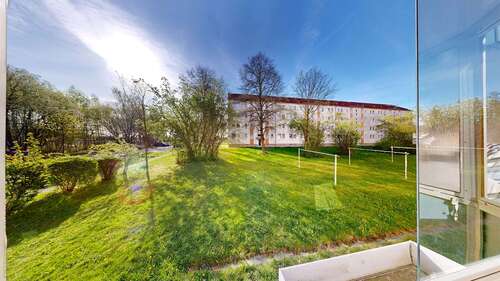 Foto - Wohnung zum Mieten in Reichenbach 310,00 € 50 m²
