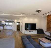 Haus zum Kaufen in Ditzingen 1.400.000,00 € 318 m²