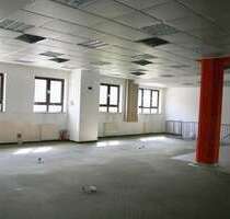 Büro in Berlin 2.755,00 € 402 m²