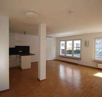 Haus zum Mieten in Böblingen 2.250,00 € 135 m²