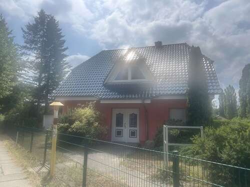 Foto - Haus zum Mieten in Potsdam 3.000,00 € 160 m²