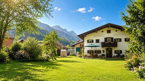 Foto - Haus zum Kaufen in Inzell 770.000,00 € 240 m²