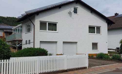 Foto - Haus zum Kaufen in Eppenbrunn 249.000,00 € 172 m²
