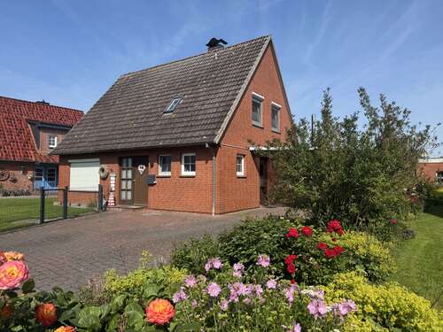 Foto - Haus zum Kaufen in Lunden 249.000,00 € 139.9 m²