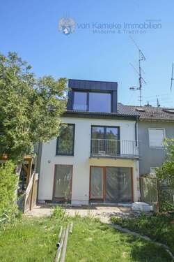 Foto - Haus zum Mieten in Erlangen 2.200,00 € 133.16 m²