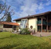 Haus zum Kaufen in Tittmoning 1.160.000,00 € 232 m²