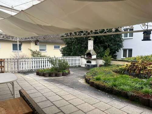 Foto - Haus zum Kaufen in Walluf 980.000,00 € 250 m²