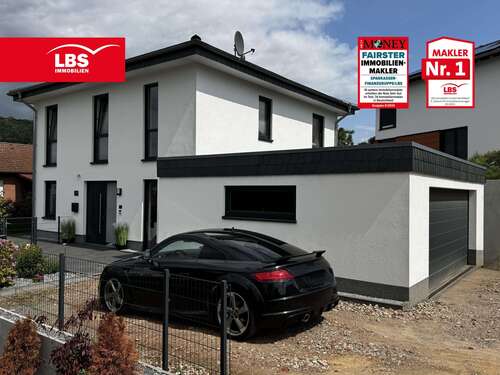 Foto - Haus zum Kaufen in Porta Westfalica 519.500,00 € 131.93 m²