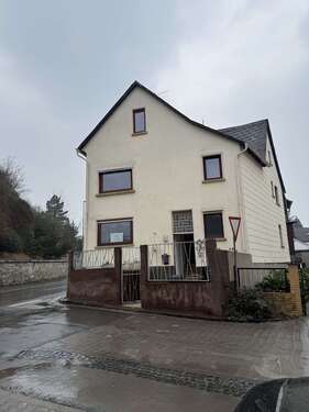 Foto - Haus zum Kaufen in Villmar Weyer 136.200,00 € 142 m²