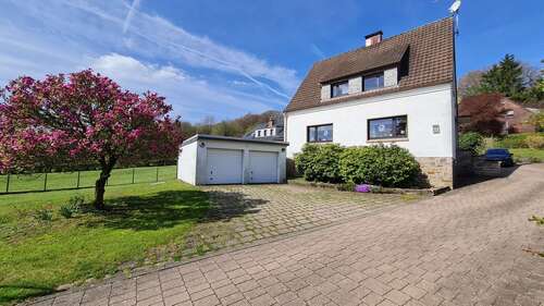 Foto - Haus zum Kaufen in Sprockhövel 459.000,00 € 140 m²