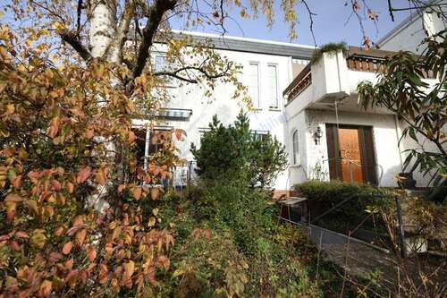 Foto - Haus zum Kaufen in Darmstadt 699.900,00 € 186.6 m²