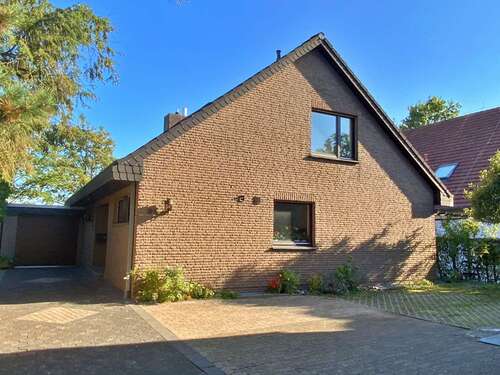 Foto - Haus zum Kaufen in Halle (Westf.) 449.000,00 € 137.71 m²
