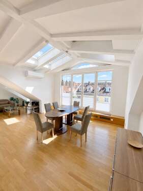 Foto - Haus zum Kaufen in München 10.980.000,00 € 1527 m²