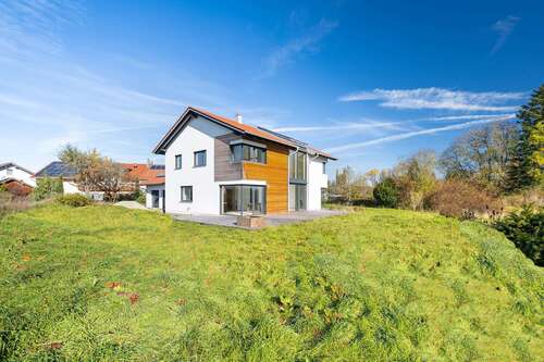 Foto - Haus zum Kaufen in Walpertskirchen 1.350.000,00 € 174 m²