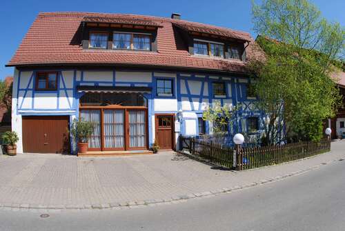 Foto - Haus zum Kaufen in Immenstaad am Bodensee 990.000,00 € 326 m²