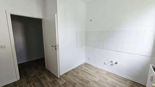 Foto - Wohnung zum Mieten in Magdeburg 355,81 € 50.83 m²