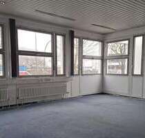 Büro in Esslingen am Neckar 2.200,00 € 236 m²
