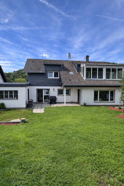 Foto - Haus zum Kaufen in Overath 545.000,00 € 259.42 m²