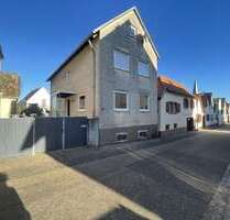 Haus zum Kaufen in Rhodt unter Rietburg 249.000,00 € 126 m²