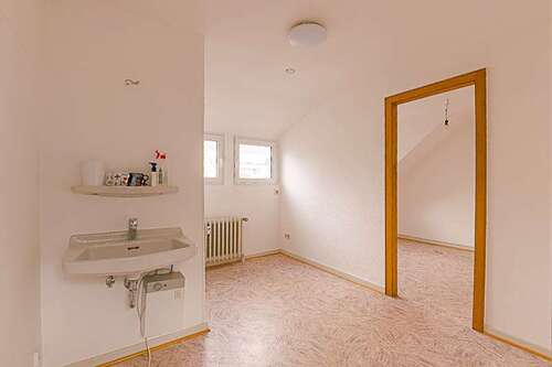 Foto - Büro in Krefeld 260,00 € 18 m² - 260,00&nbsp;EUR Kaltmiete, ca.&nbsp; 18,00&nbsp;m&sup2;
