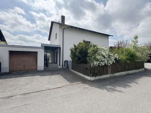 Foto - Haus zum Kaufen in Ergolding 695.000,00 € 143.3 m²