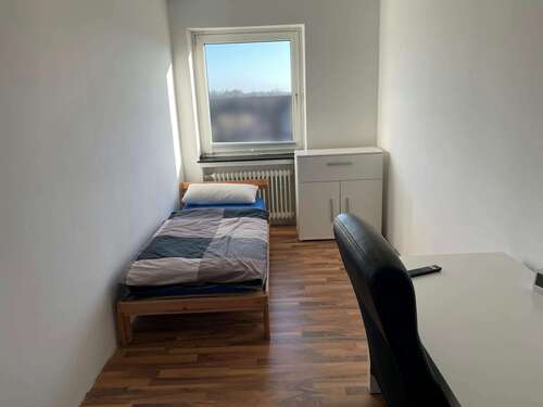 Foto - WG-Zimmer in Voerde 300,00 € 10 m²