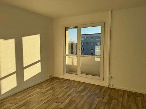 Foto - Wohnung zum Mieten in Dessau-Roßlau 385,00 € 56.14 m²