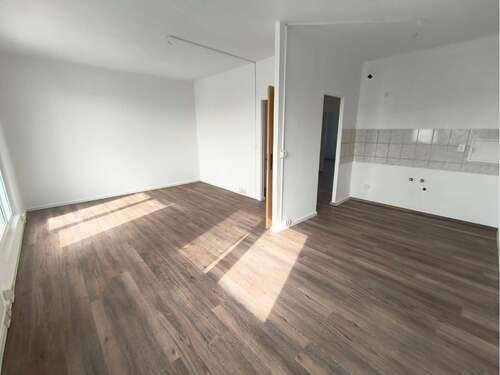 Foto - Wohnung zum Mieten in Halle 342,00 € 56.02 m²