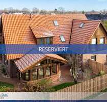 Haus zum Kaufen in Wiefelstede 695.000,00 € 270.53 m²