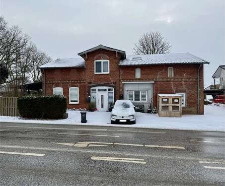 Foto - Haus zum Kaufen in Heide 260.000,00 € 140 m²