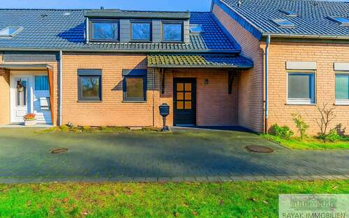 Foto - Haus zum Kaufen in Düsseldorf Garath 499.000,00 € 122.65 m²