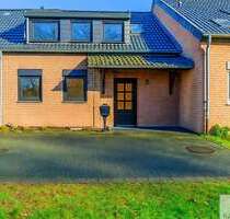 Haus zum Kaufen in Düsseldorf Garath 499.000,00 € 122.65 m² - Düsseldorf Garath