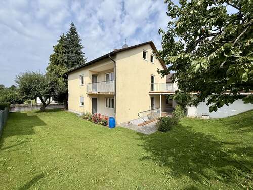 Foto - Haus zum Kaufen in Aich 785.000,00 € 210 m²
