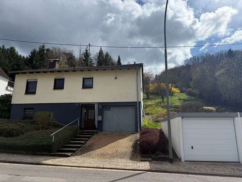 Foto - Haus zum Kaufen in Mettlach 240.000,00 € 110 m²