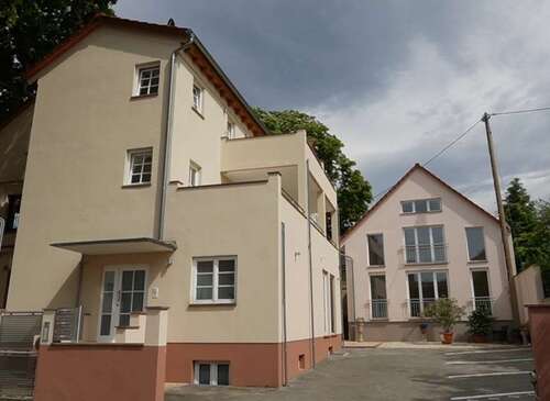 Foto - Haus zum Kaufen in Frankfurt 3.745.000,00 € 681 m²